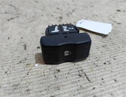 Кнопка блокировки дверей для Renault Logan I (2004—2009)  запчасти бу