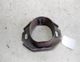 Кронштейн ДВС передний для Audi A6 C4 (1994—1997)  запчасти бу