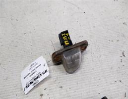 Фонарь подсветки номера для VOLKSWAGEN Passat B2 (1980—1988)  запчасти бу