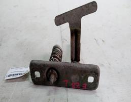 Ограничитель капота для BMW 5 серия E28 (1981—1988)  запчасти бу