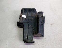 Корпус воздушного фильтра для Audi 100 C3 (1982—1988)  запчасти бу