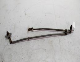 Трапеция стеклоочистителя для Mazda Familia BF (1985—1994)  запчасти бу