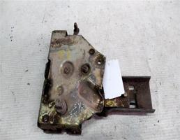 Замок двери механизм для VOLKSWAGEN Transporter T3 (1979—1992)  запчасти бу