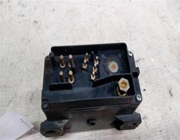Реле свечей накала для Mercedes-Benz E-класс W124/S124/C124/A124 (1984—1997)  запчасти бу