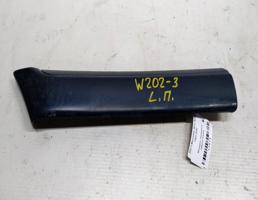 Молдинг крыла переднего левого для Mercedes-Benz C-класс W202/S202 (1993—1997)  запчасти бу