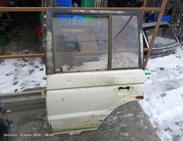 Дверь задняя левая для Mitsubishi Pajero II (1991—1997)  запчасти бу