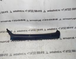 Накладка на стойку лобового стекла правая для Audi 100 C3 (1982—1988)  запчасти бу