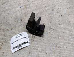 Крепление радиатора для BMW 5 серия E34 (1988—1996)  запчасти бу