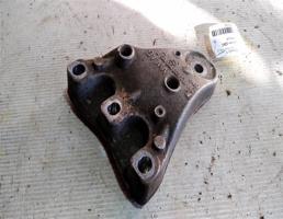 Кронштейн ДВС правый для VOLKSWAGEN Polo V (2009—2015)  запчасти бу