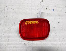 Отражатель в бампер задний левый для Toyota Picnic I (1996—2001)  запчасти бу