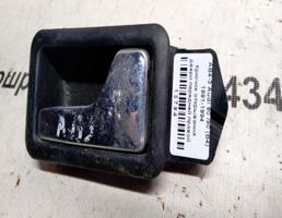 Крючок двери передней правой для Audi 80 B4 (1991—1996)  запчасти бу