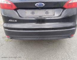 Накладка на дверь багажника наружняя для Ford Focus III (2011—2015)  запчасти бу