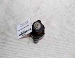 Крышка радиатора для Mazda 626 GE 92-97г  запчасти бу