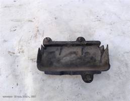 Кожух замка капота для Audi A6 C5 (1997—2001)  запчасти бу