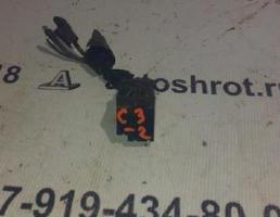 Фишка генератора для Audi 100 C3 (1982—1988)  запчасти бу