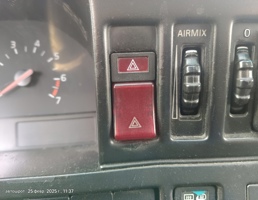 Кнопка аварийной сигнализации для Volvo 850 91-93г  запчасти бу