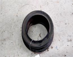 Резинка горловины бака для Toyota Granvia I (1995—2002)  запчасти бу