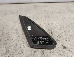 Стекло кузовное глухое левое для Audi 80 B2 (1978—1986)  запчасти бу