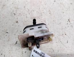 Вакуумный привод замка двери задней левой для Audi 100 C4 91-94г  запчасти бу