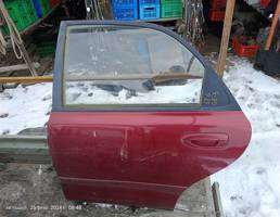 Дверь задняя левая для Mazda 626 GE (1991—1997)  запчасти бу