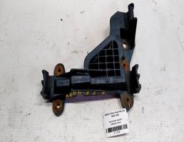 Крепление бампера заднего левое для Audi A6 C4 (1994—1997)  запчасти бу