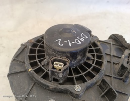 Моторчик печки для Land Rover Defender I рестайлинг (2007—2016)  запчасти бу