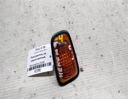 Повторитель на крыло желтый для Daewoo Nexia I (1995—2008)  запчасти бу