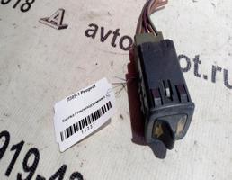 Кнопка ЭСП для Peugeot 305 I (1977—1990)  запчасти бу