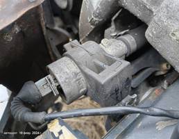 Регулятор холостого хода для Audi 80 B4 (1991—1996)  запчасти бу