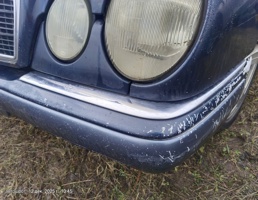 Молдинг бампера переднего левый для Mercedes-Benz E-класс W210/S210 (1995—1999)  запчасти бу