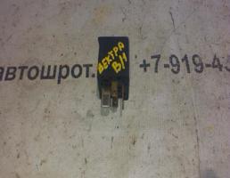 Реле для Opel Vectra B (1995—2000)  запчасти бу