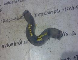 Патрубок радиатора нижний для Audi A6 C4 (1994—1997)  запчасти бу