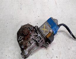 Моторчик ЭСП переднего правого для Mercedes-Benz S-класс W126 (1979—1985)  запчасти бу