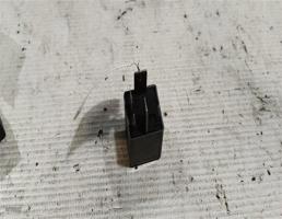 Реле 167 для VOLKSWAGEN Passat B4 (1993—1997)  запчасти бу