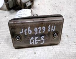 Фонарь подсветки номера для Mazda 626 GE (1991—1997)  запчасти бу