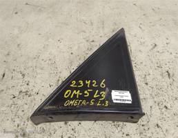 Стекло кузовное глухое левое для Opel Omega A (1984—1994)  запчасти бу