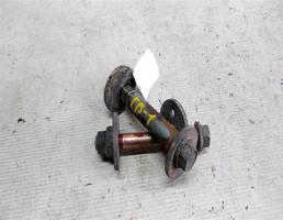 Болт регулировки развала колес задних для Toyota Granvia I (1995—2002)  запчасти бу