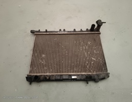 Радиатор основной для Nissan Sunny B14 (1994—1999)  запчасти бу