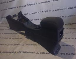 Подлокотник для Nissan Almera N16 (2000—2003)  запчасти бу