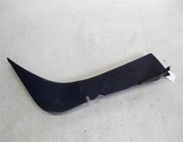 Накладка на стойку нижняя заднюю правую для Renault Logan II (2012—2018)  запчасти бу