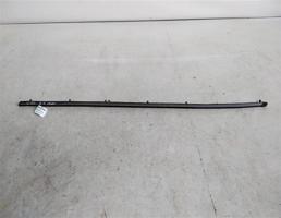 Молдинг крыла переднего правого для Mercedes-Benz W123 W123/V123/C123/S123 (1975—1986)  запчасти бу