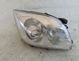 Фара правая для Toyota Corolla X (2006—2010)  запчасти бу