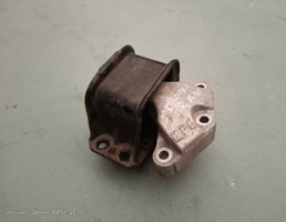 Опора ДВС правая (подушка) для Peugeot 3008 I рестайлинг (2013—2016)  запчасти бу