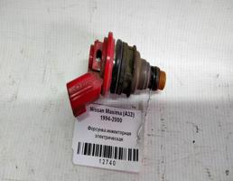 Форсунка инжекторная эл для Nissan Maxima A32 (1994—2000)  запчасти бу