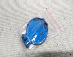 Крышка бачка омывателя для Mitsubishi Galant VII (1992—1997)  запчасти бу