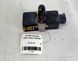 Датчик света для Mercedes-Benz S-класс W220 (1998—2005)  запчасти бу