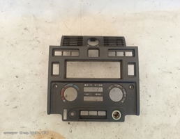 Консоль для Land Rover Defender L316 83-16г  запчасти бу
