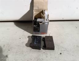 Колодки тормозные задние дисковые км-т для Volvo 850 I (1991—1997)  запчасти бу