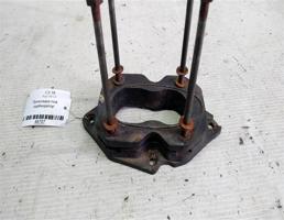 Прокладка под карбюратор для Audi 100 C3 (1982—1988)  запчасти бу