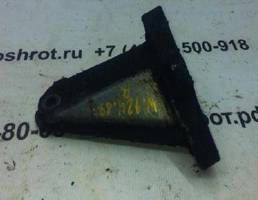 Кронштейн ДВС правый для Mercedes-Benz E-класс W124/S124/C124/A124 (1984—1997)  запчасти бу